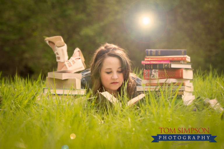 spring senior portrait session by tom simpson nauvoo photographer