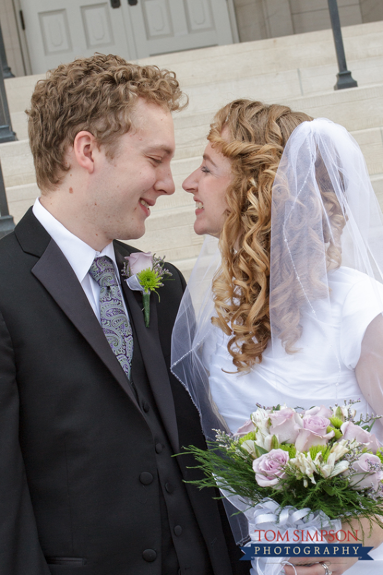 summer nauvoo wedding portraits by tom simpson