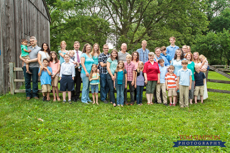 family reunion portraits by tom simpson