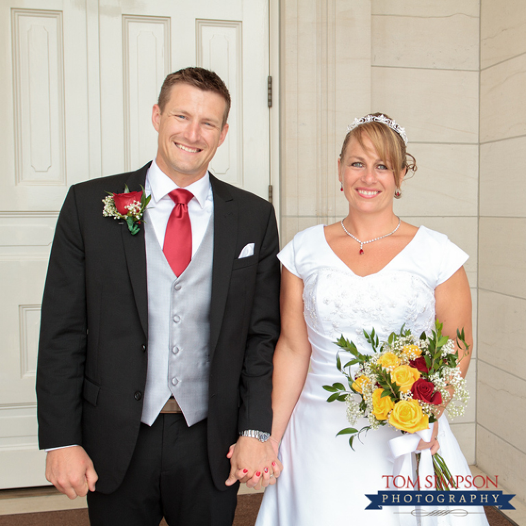 nauvoo temple wedding photography by tom simpson