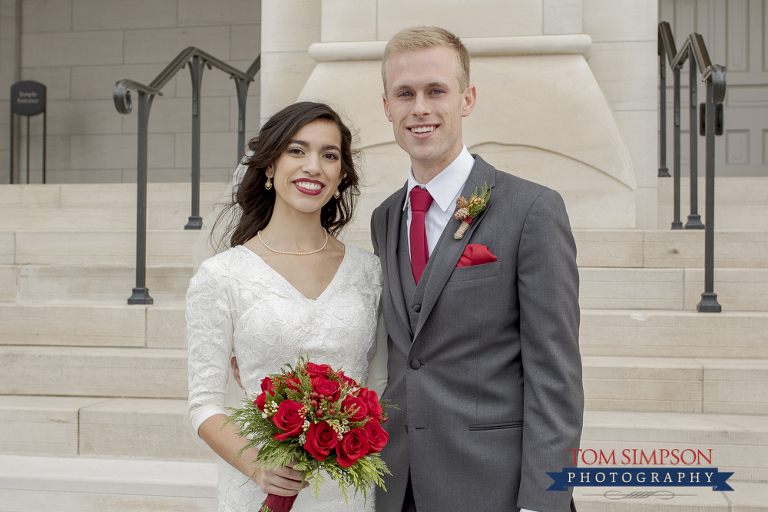 red and white wedding nauvoo