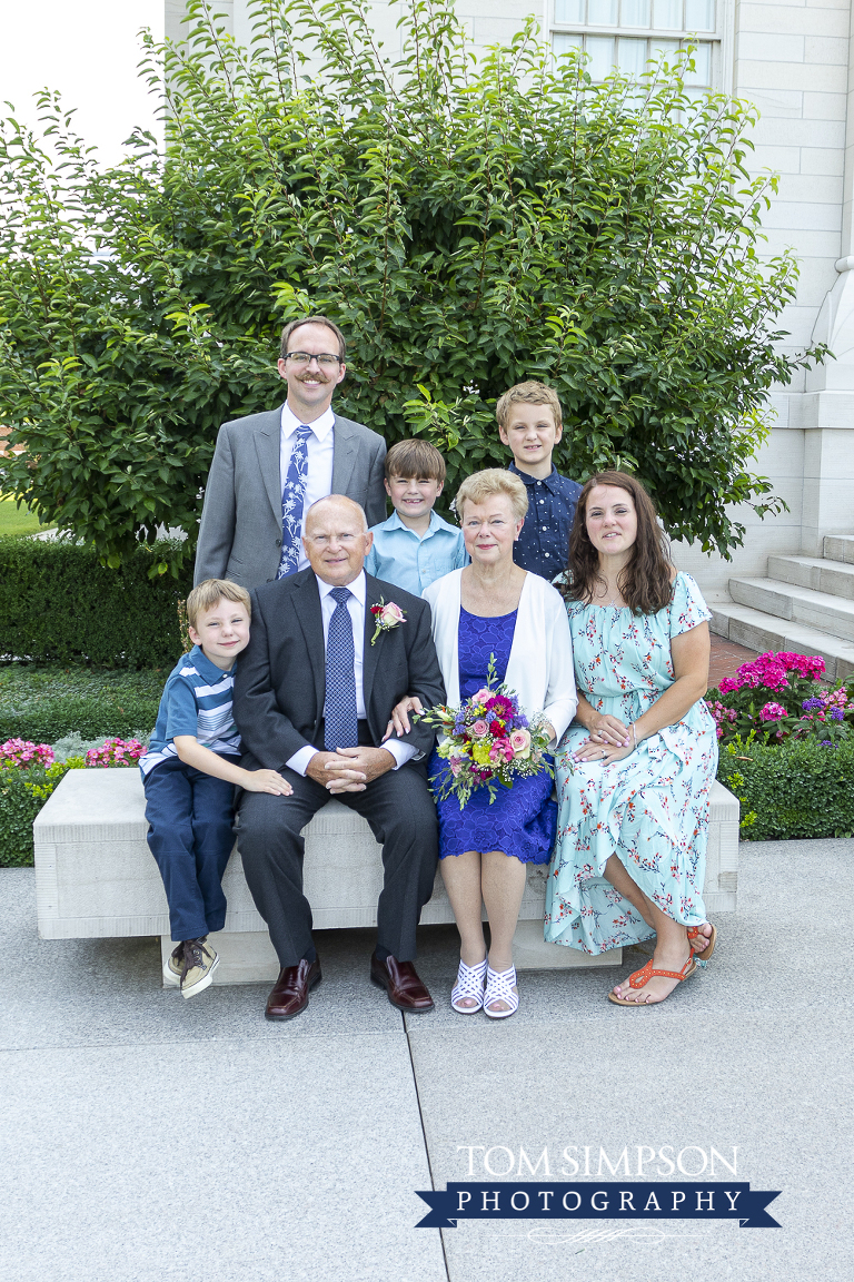 groom family nauvoo temple flowers