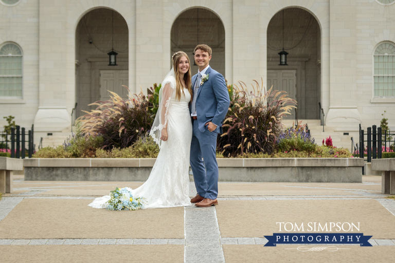 bride groom nauvoo temple arches